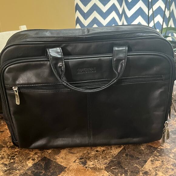 Kenneth Cole Reaction Manhattan Leather Laptop Brief Case - Picture 1 of 15